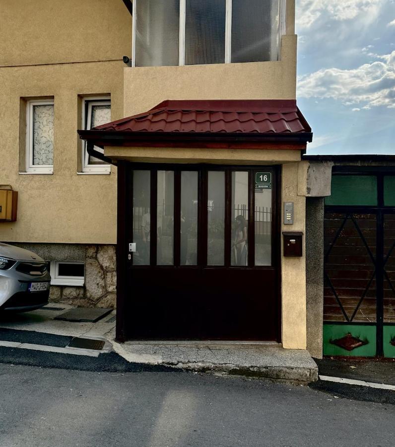 B Home Apartment For Rent SJJ Buitenkant foto