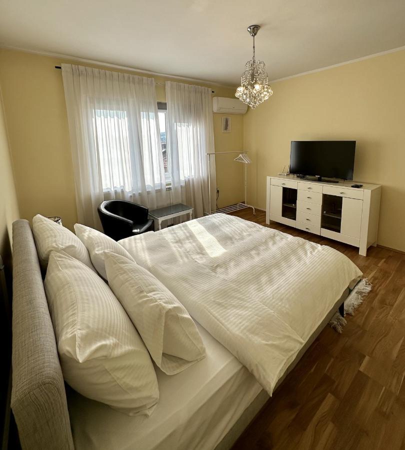 B Home Apartment For Rent SJJ Buitenkant foto